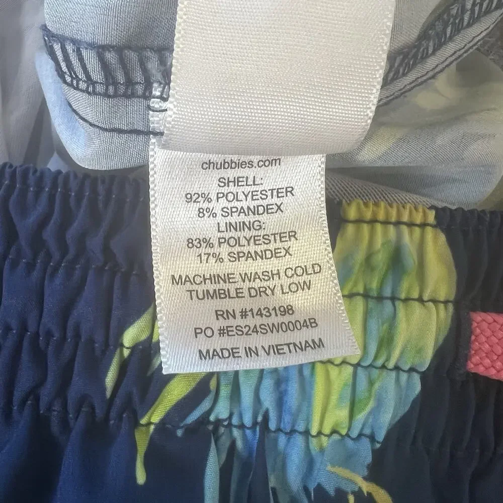 chubbies swim trunks